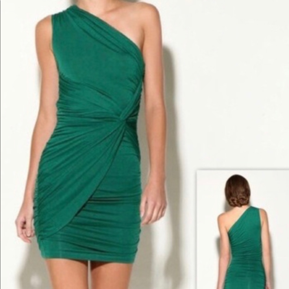 Tart Emerald Green One Sleeve Dress